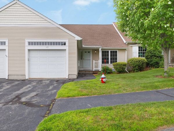 169 Hillside Village Drive, Unit 169, West Boylston, MA 01583