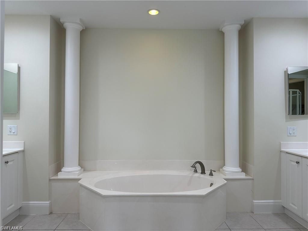 9202 Museo Cir, Unit 103, Naples, FL 34114 Photo