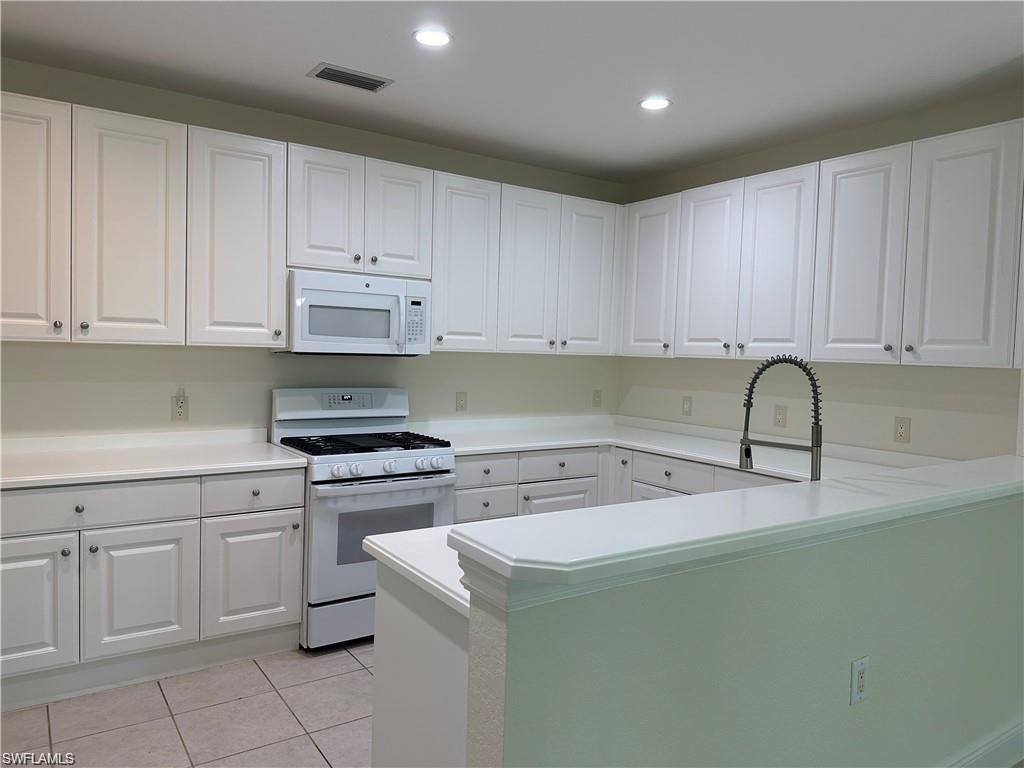 9202 Museo Cir, Unit 103, Naples, FL 34114 Photo