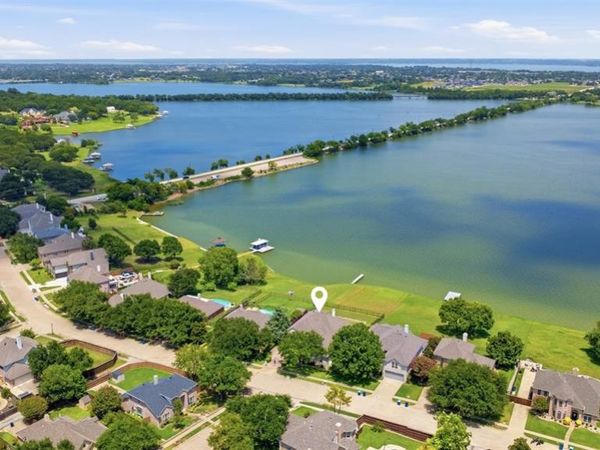 3009 Sunrise Drive, Rowlett, TX 75088