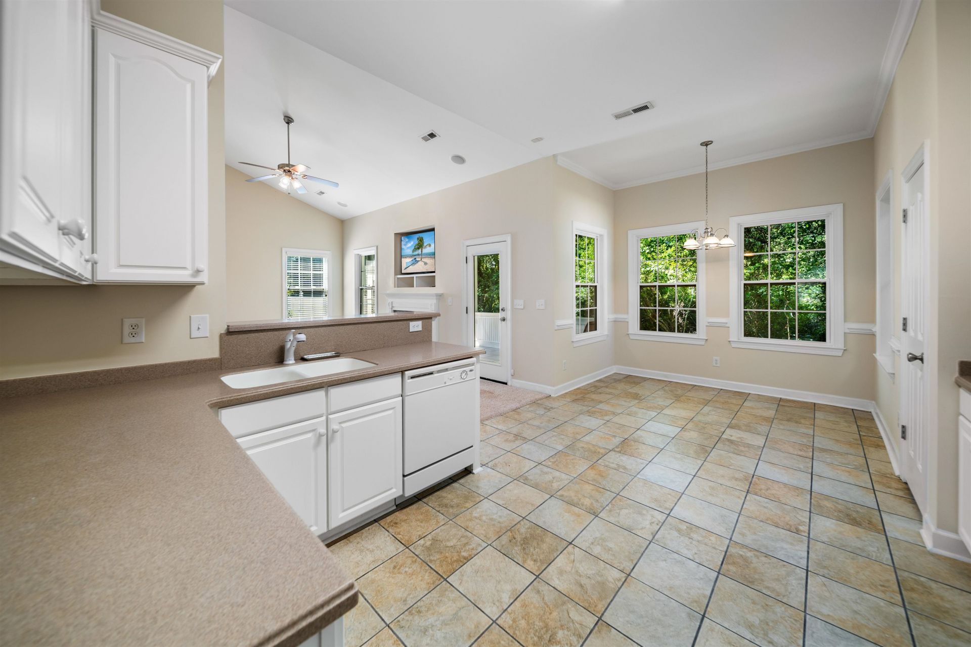 177 Dunbarton Ln.  Photo 11