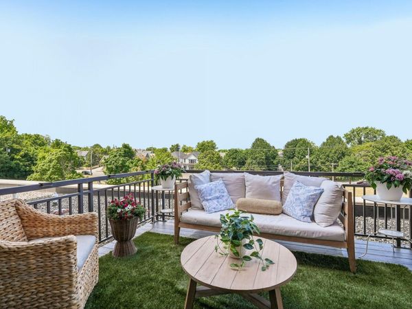 1924 N Hubbard St, Unit 319, Milwaukee, WI 53212