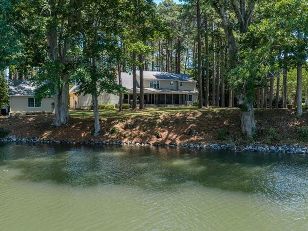 196 Locust Grove Lane, KILMARNOCK, VA 22482