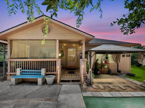 1520 OLD PLEASANTON RD, San Antonio, TX 78264