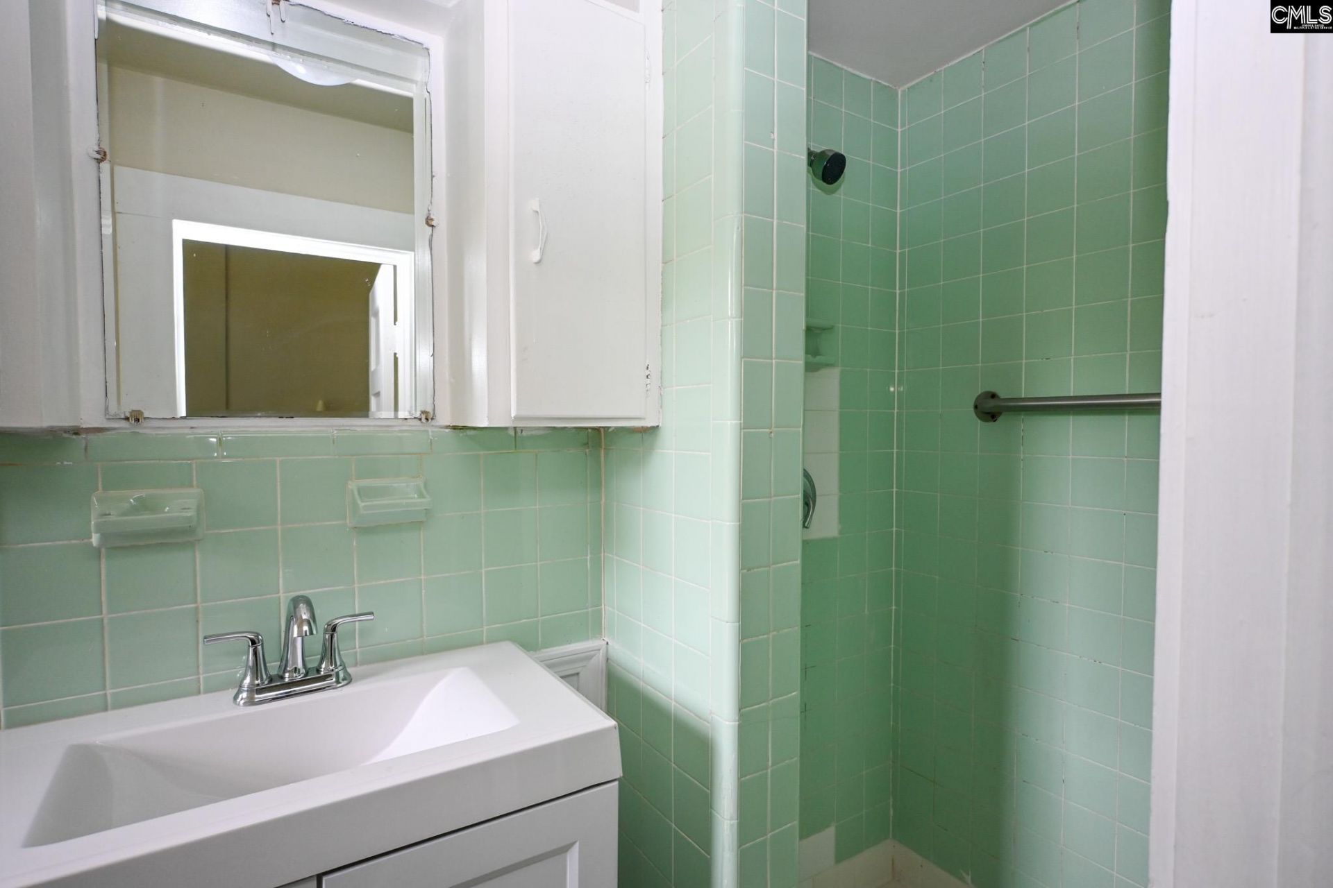 109 S Lee Street Photo 16
