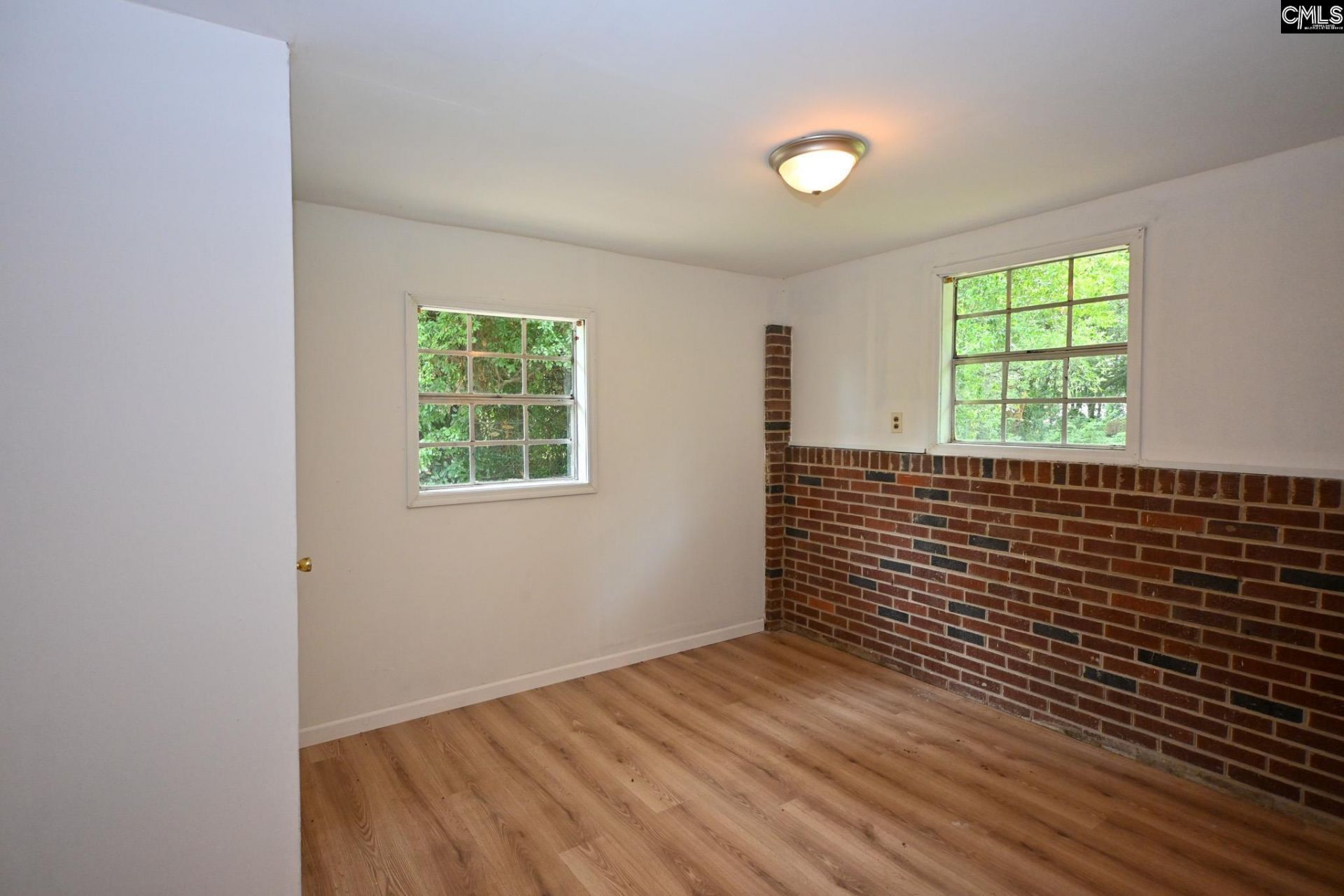 109 S Lee Street Photo 25