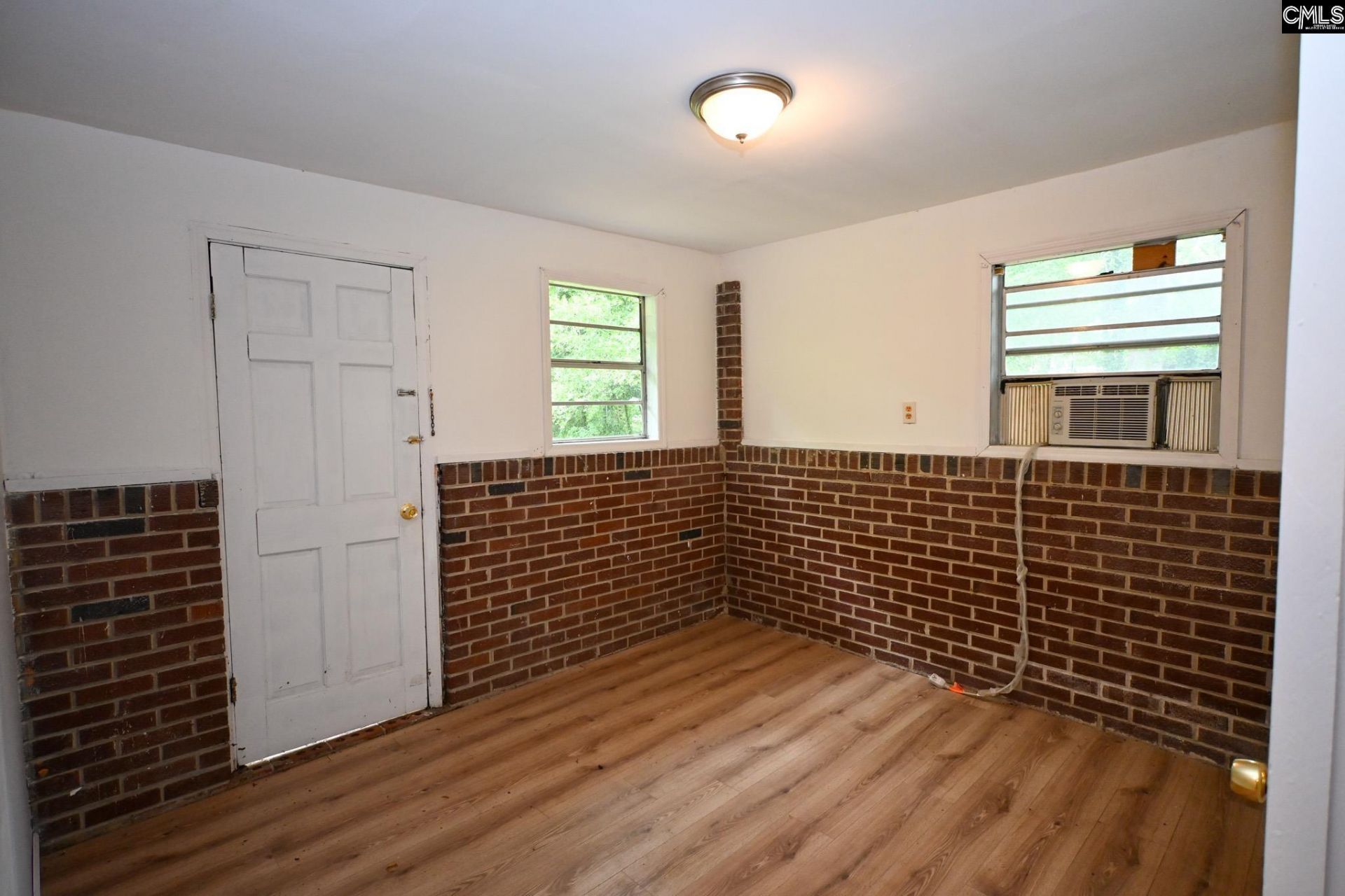 109 S Lee Street Photo 29