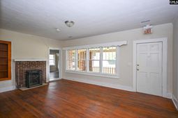 109 S Lee Street photo 4