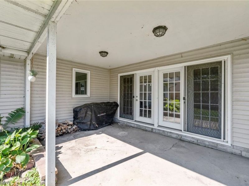 4845 Redwood Drive , Sheffield Lake, OH 44054 Photo 30