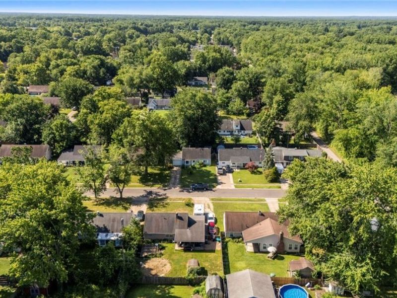 4845 Redwood Drive , Sheffield Lake, OH 44054 Photo 34