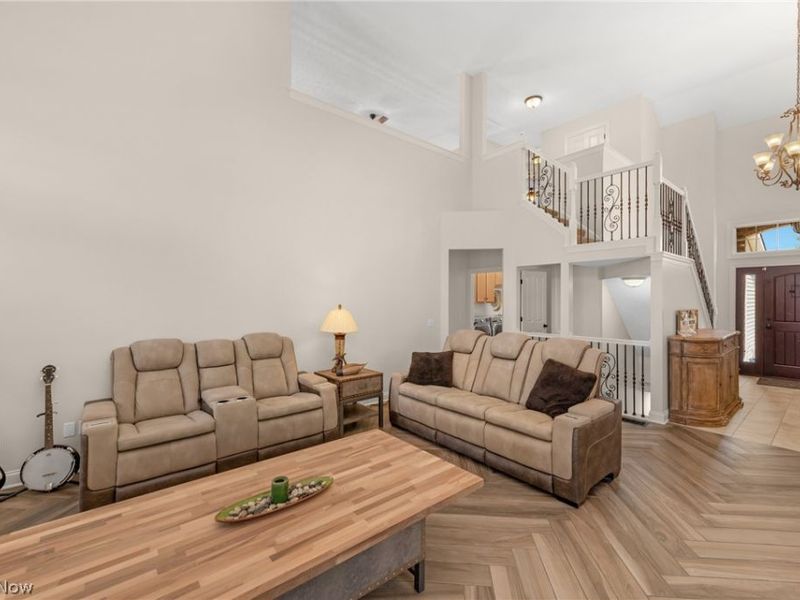 20521 Leana Court, Strongsville, OH 44149 Photo 11