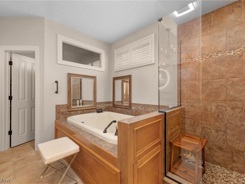 20521 Leana Court, Strongsville, OH 44149 Photo 18