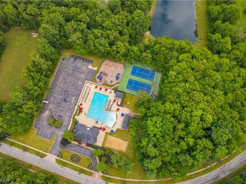 20521 Leana Court, Strongsville, OH 44149 Photo 46