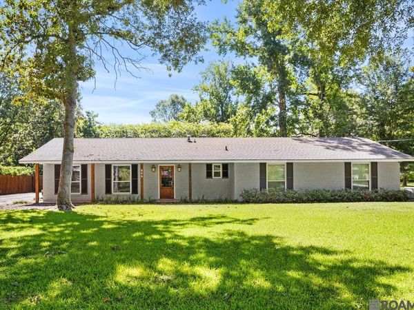 944 Magnolia Wood Ave, Baton Rouge, LA 70808