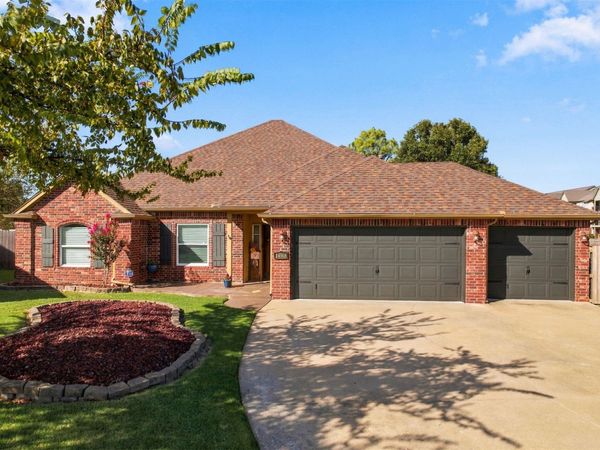 14908 E 88th Street North, Owasso, OK 74055