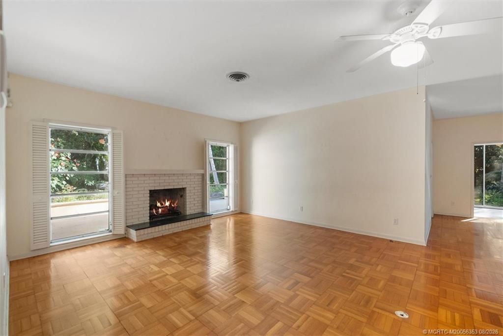 24/22 Via Lucindia Drive, Sewalls Point, FL 34996 Photo