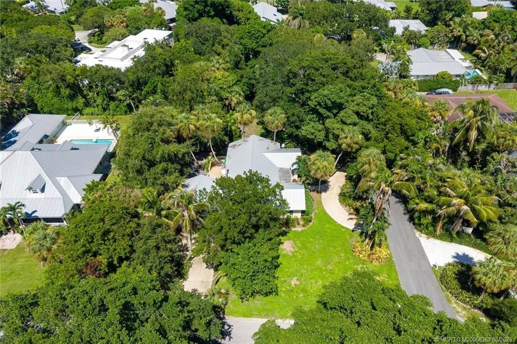 24/22 Via Lucindia Drive, Sewalls Point, FL 34996 Photo