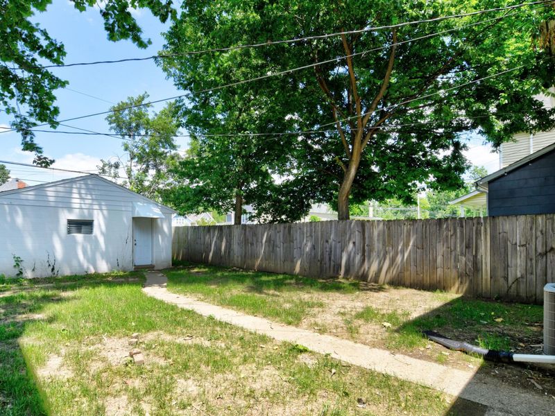 644 E Whittier Street , Columbus, OH 43206 Photo 30