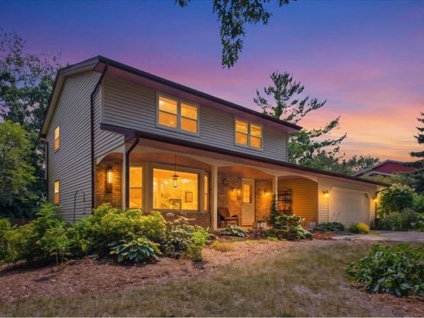 6909 Colony Drive, Madison, WI 53717