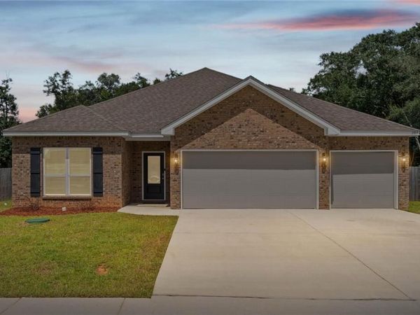 1517 E Redland Street , Mobile, AL 36695