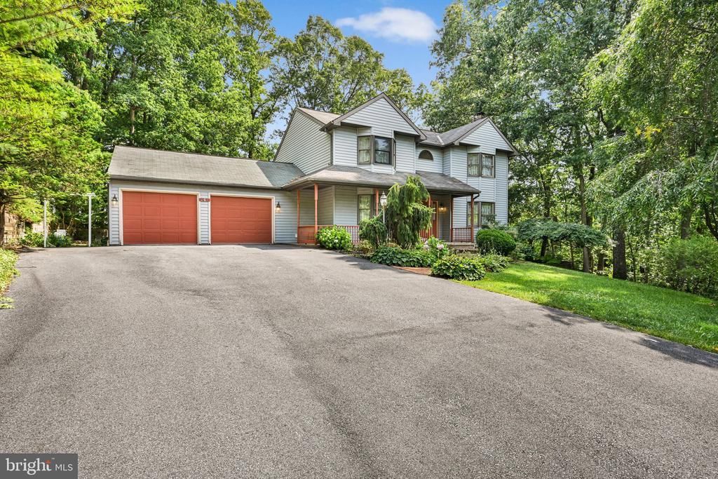 5057 VALLEY VIEW ROAD, MOHNTON, PA 19540