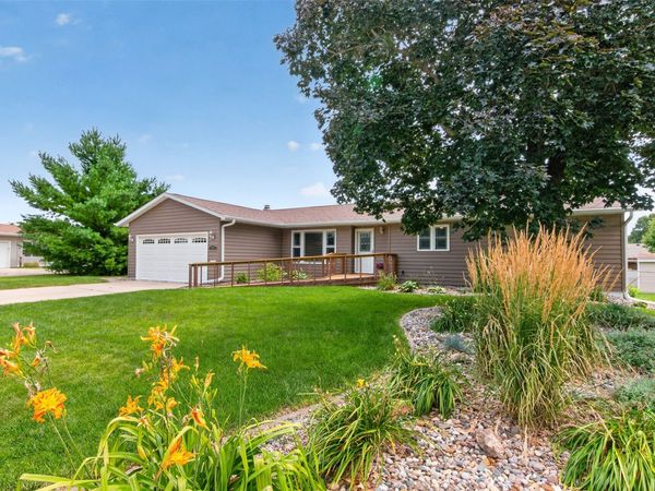 2944 Monroe Drive , Ames, IA 50010