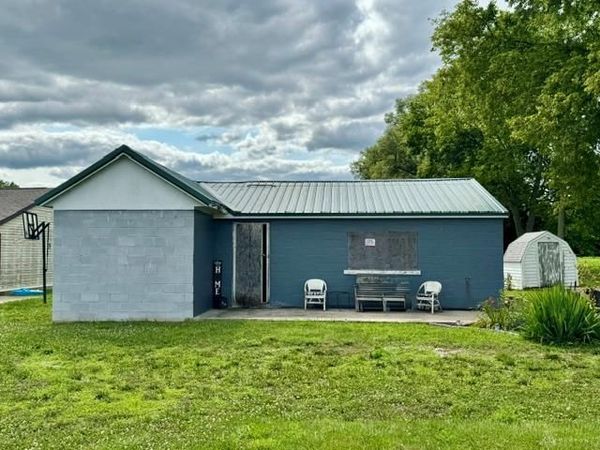 460 N Sayers Road, Troy, OH 45373