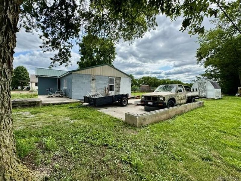 460 N Sayers Road, Troy, OH 45373 Photo 3