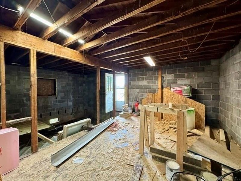 460 N Sayers Road, Troy, OH 45373 Photo 32