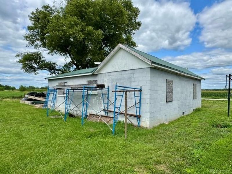 460 N Sayers Road, Troy, OH 45373 Photo 6
