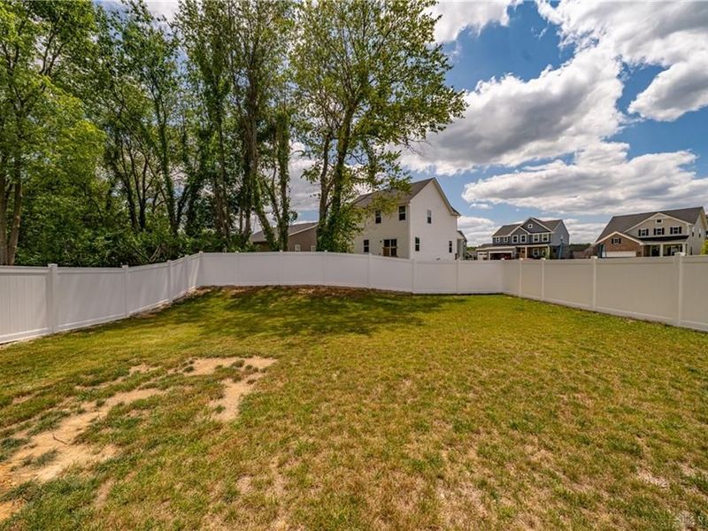 1047 Brooke Lane, Xenia, OH 45385 Photo 44