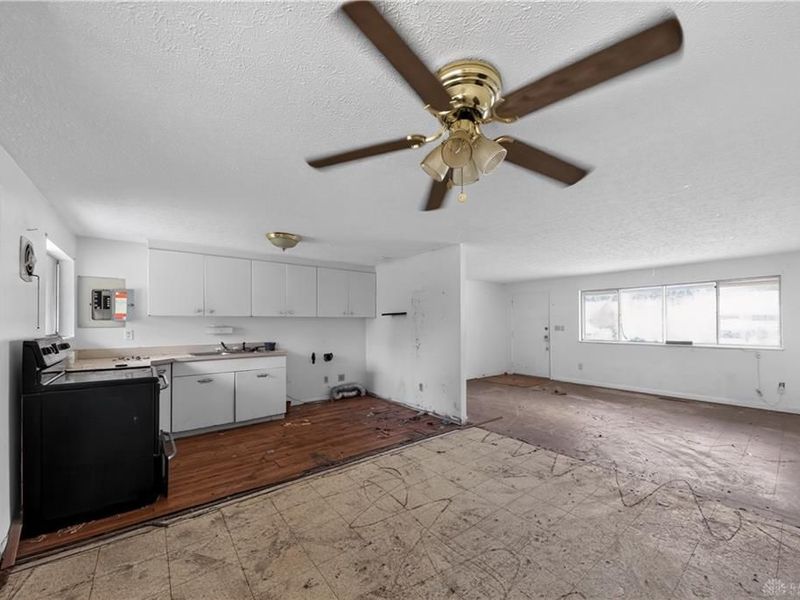 2196 Owendale Drive, West Carrollton, OH 45439 Photo 10