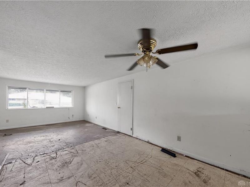 2196 Owendale Drive, West Carrollton, OH 45439 Photo 7
