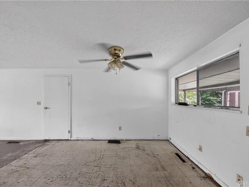 2196 Owendale Drive, West Carrollton, OH 45439 Photo 8