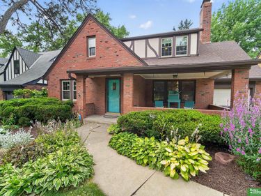 2010 N 54th Street, Omaha, NE 68104
