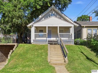 338 N 36th Street, Omaha, NE 68131