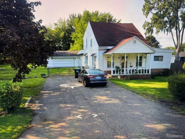 23815 Koths Street , Taylor, MI 48180