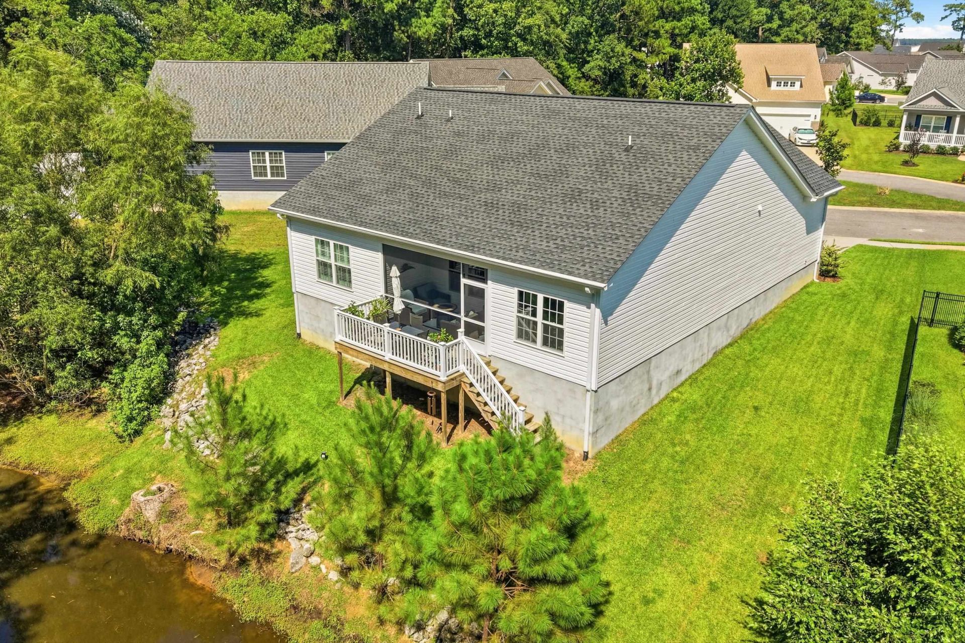 519 Grain Field Dr.  Photo 37