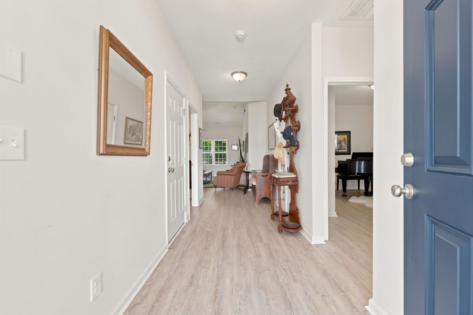 519 Grain Field Dr.  Photo 4