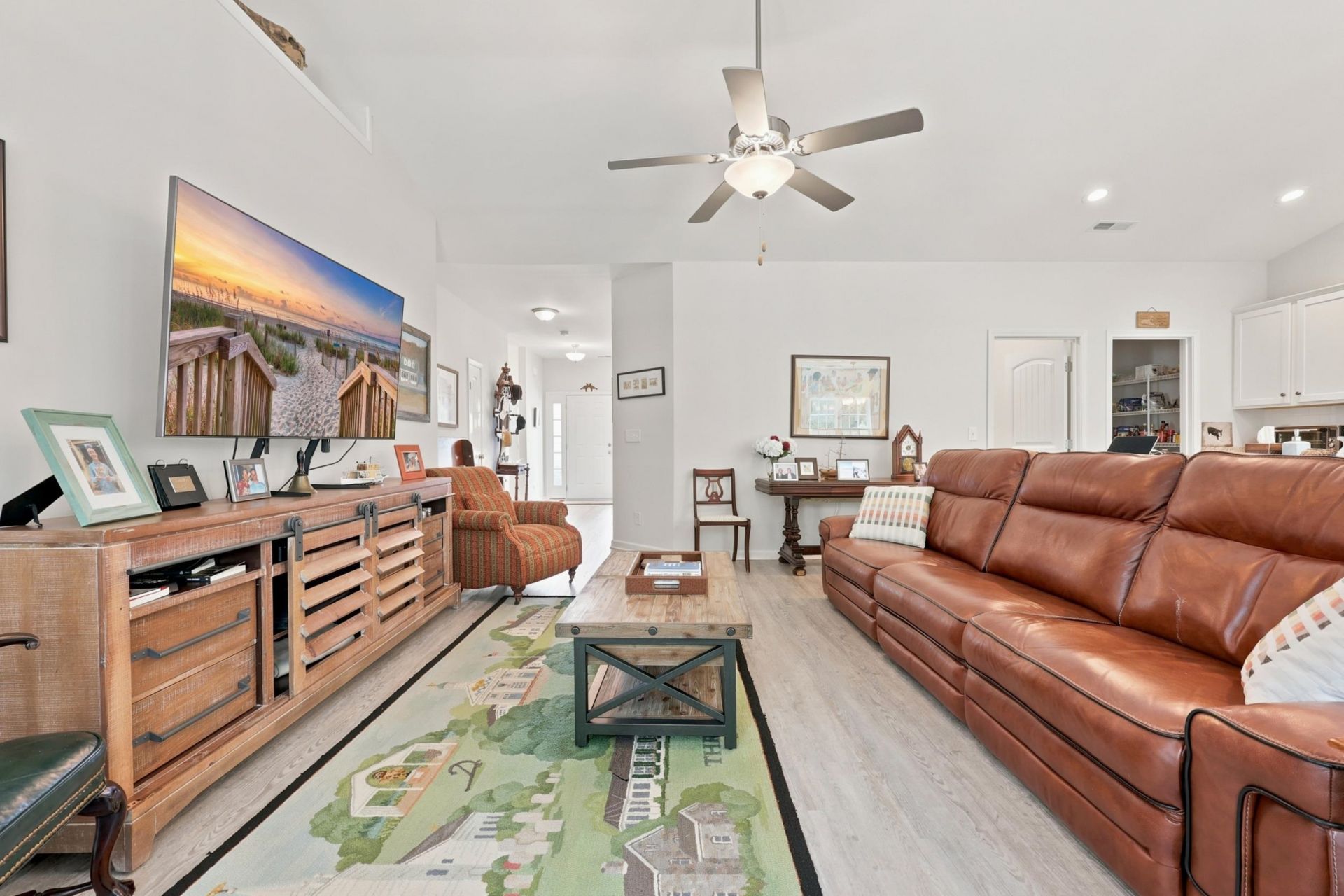 519 Grain Field Dr.  Photo 8
