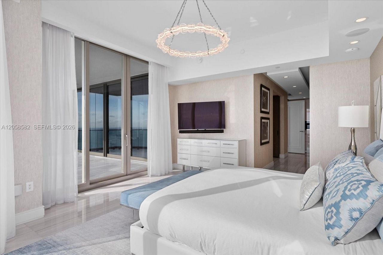 17901 Collins Ave, Unit 3004, Sunny Isles Beach, FL 33160 Photo