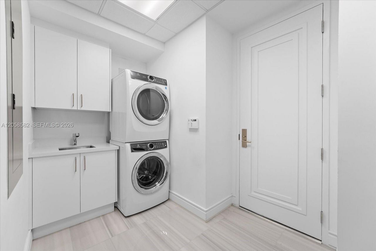 17901 Collins Ave, Unit 3004, Sunny Isles Beach, FL 33160 Photo