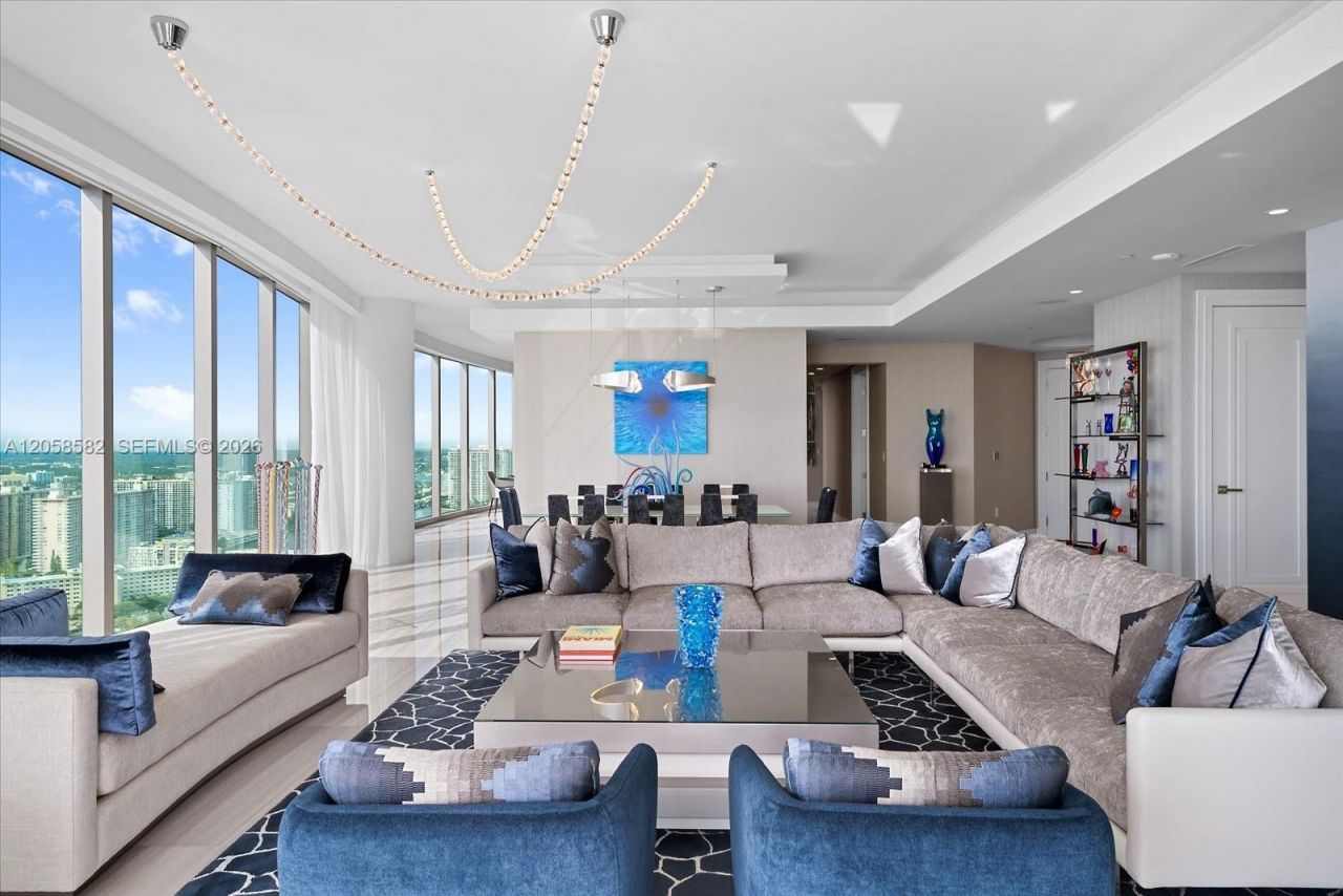 17901 Collins Ave, Unit 3004, Sunny Isles Beach, FL 33160 Photo