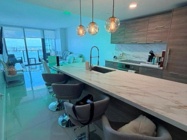 650 NE 32nd St , Unit 3405, Miami, FL 33137