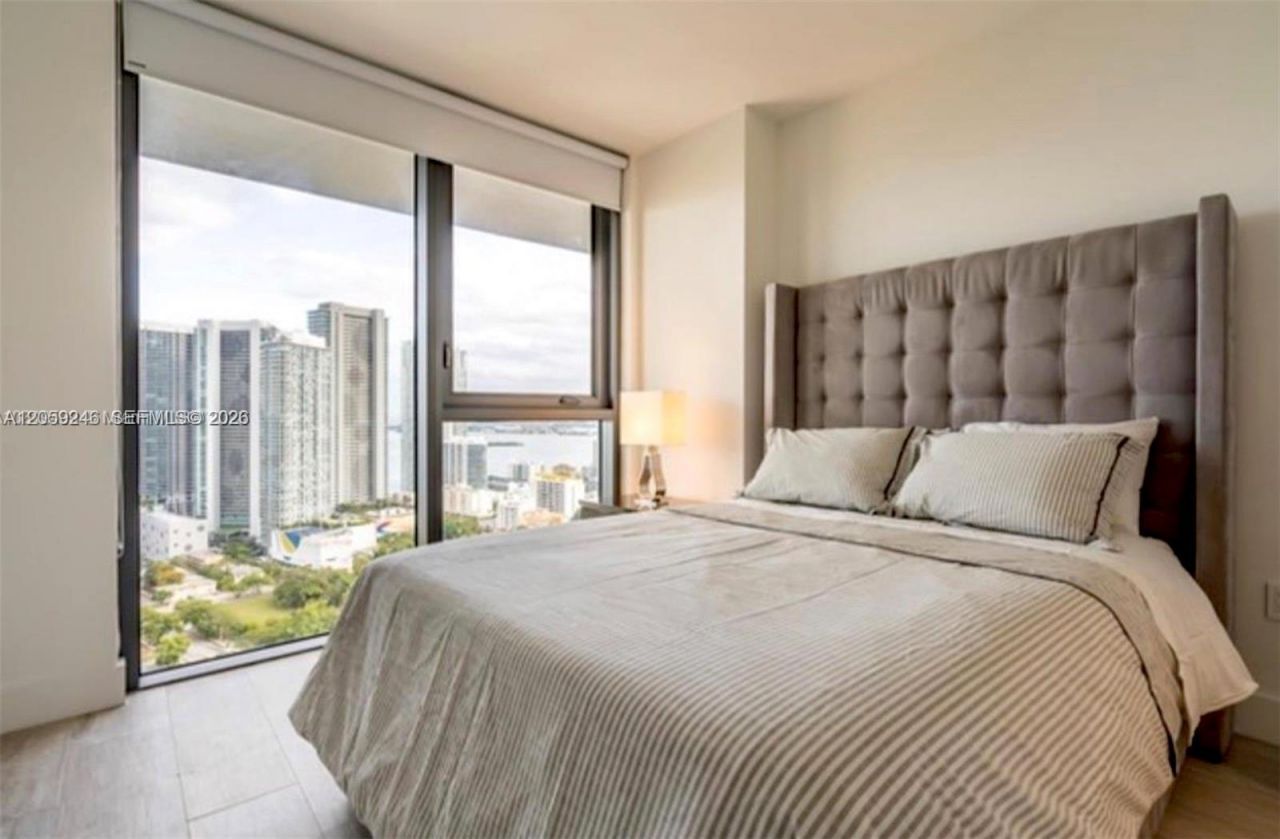 121 NE 34th St , Unit 3105, Miami, FL 33137 Photo