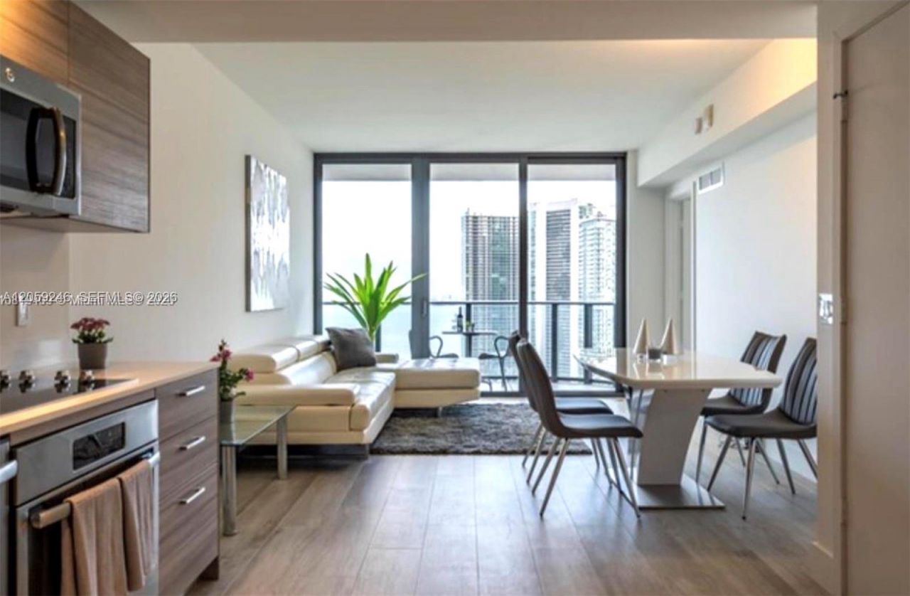 121 NE 34th St , Unit 3105, Miami, FL 33137 Photo