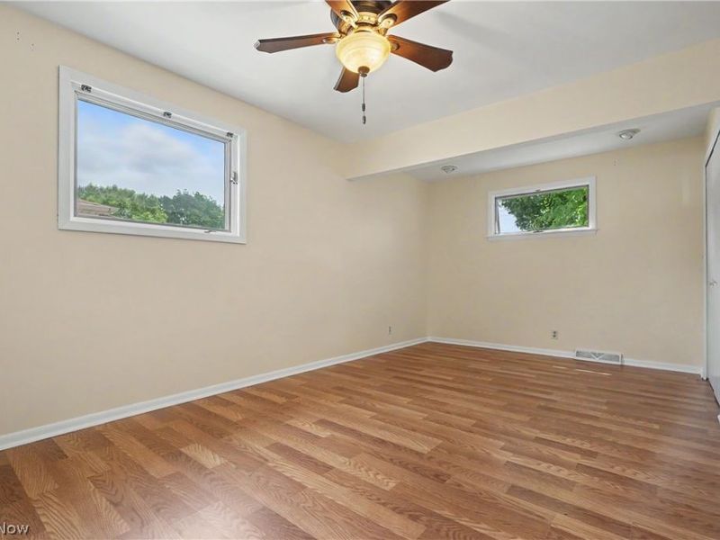 11905 Ronald Drive, Parma, OH 44130 Photo 16