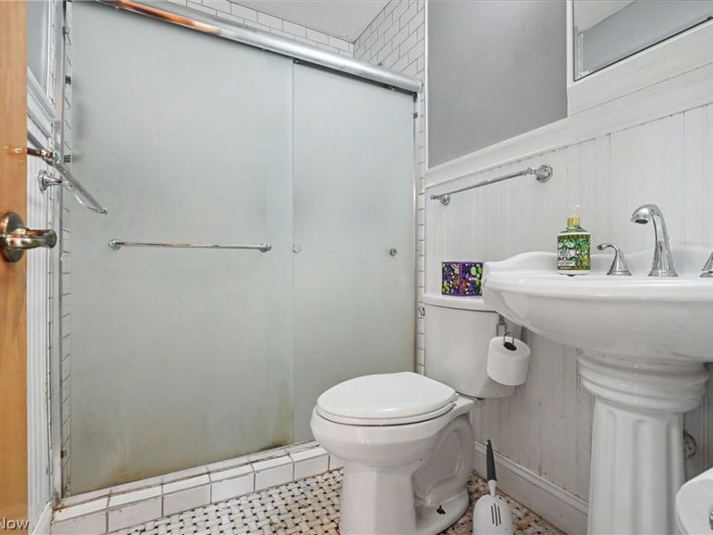 11905 Ronald Drive, Parma, OH 44130 Photo 18