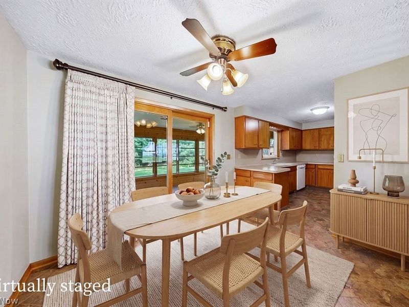 1812 Skyline Drive, Lorain, OH 44053 Photo 10