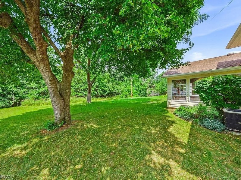 1812 Skyline Drive, Lorain, OH 44053 Photo 39